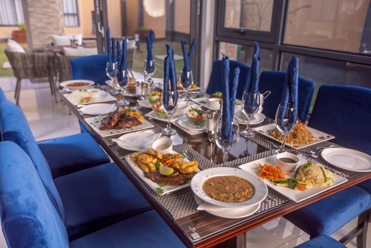 Asmara Hotel Lusaka Buitenkant foto