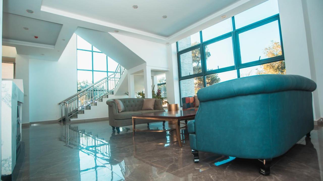 Asmara Hotel Lusaka Buitenkant foto